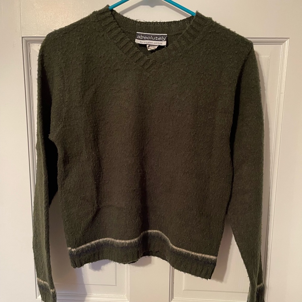 Hunter Green vintage V neck sweater